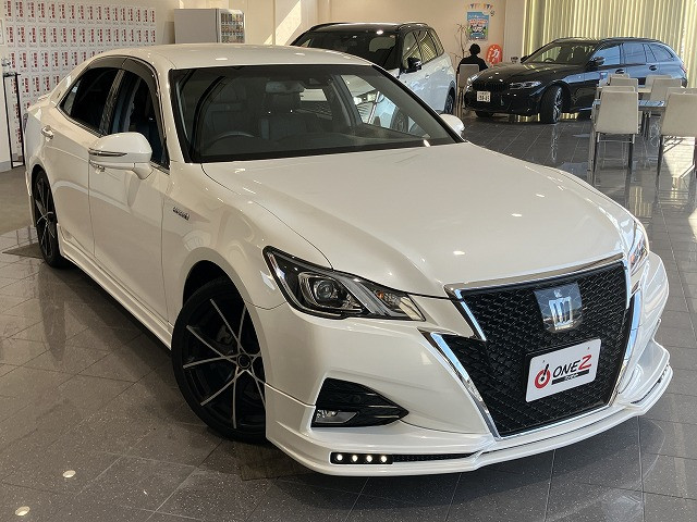 トヨタ クラウン　ハイブリッド ハイブリッド ２．５ Ｓ H29年 (近畿) 99