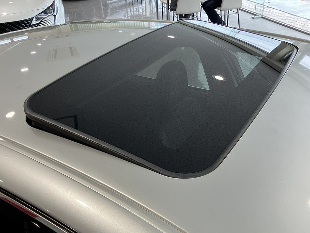 トヨタ クラウン　ハイブリッド ハイブリッド ２．５ Ｇ H27年 (近畿) 99