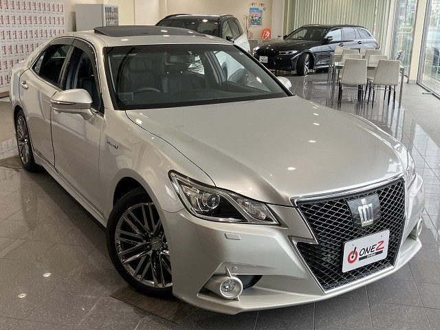 トヨタ クラウン　ハイブリッド ハイブリッド ２．５ Ｇ H27年 (近畿) 99