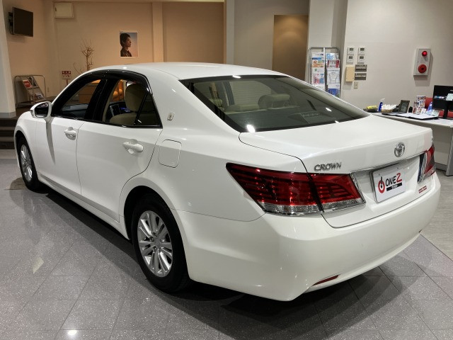 トヨタ クラウン ２．５ ロイヤル H26年 (近畿) 99