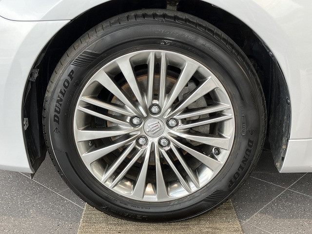 トヨタ クラウン　ハイブリッド ハイブリッド ２．５ ロイヤルサルーンＧ H25年 (近畿) 99