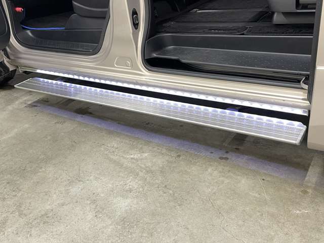 日産 セレナ １．２ Ｅ－ＰＯＷＥＲ ハイウェイスター Ｖ R3年 () 99
