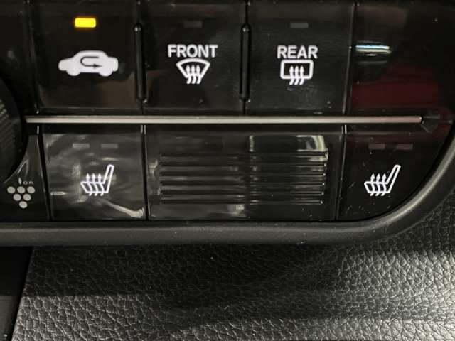 ホンダ Ｎ　ＢＯＸ カスタム ６６０ Ｌ R3年 (近畿) 99