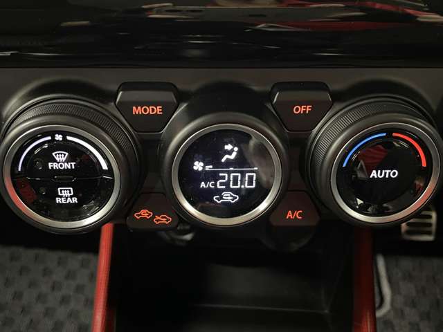 スズキ スイフト スポーツ １．４ セーフティパッケージ装着車 H30年 (近畿) 99