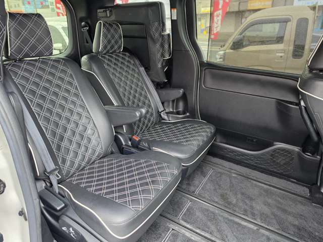トヨタ ノア ２．０ ＳＩ H29年 () 99