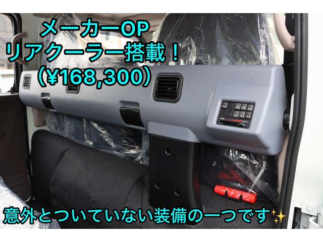三菱フソウ キャンター ３．０ ダブルキャブ 全低床 ディーゼルターボ R8年 (近畿) 99