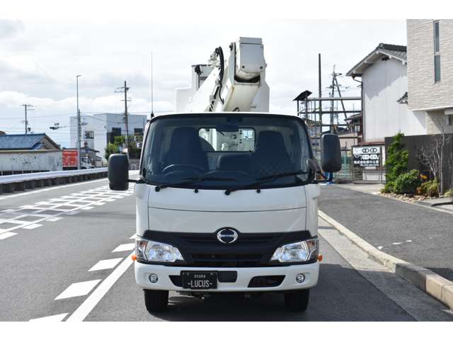 日野自動車 デュトロ ４．０ＤＴ H30年 (近畿) 99