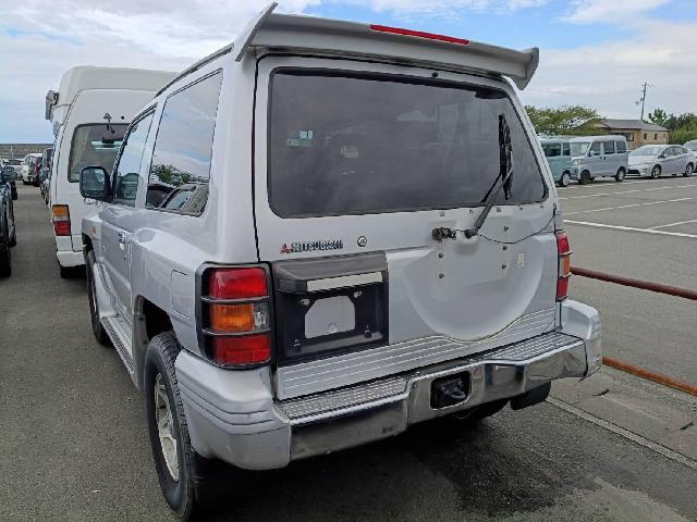 三菱 パジェロ ３．５ メタルトップワイド ＺＲ ４ＷＤ H9年 () 99