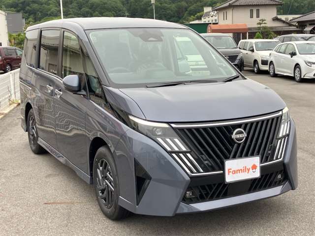 日産 セレナ １．４ Ｅ－ＰＯＷＥＲ ハイウェイスターＶ 日産オリジナルナビ取付パッケージ装着車 R8年 (東海) 99