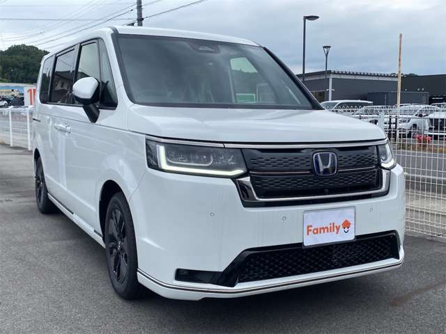 ホンダ ステップワゴン　ハイブリッド ２．０ Ｅ：ＨＥＶ スパーダ R8年 (東海) 99