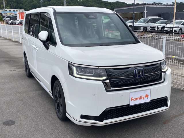 ホンダ ステップワゴン　ハイブリッド ２．０ Ｅ：ＨＥＶ スパーダ R8年 (東海) 99