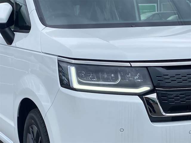 ホンダ ステップワゴン　ハイブリッド ２．０ Ｅ：ＨＥＶ スパーダ R8年 (東海) 99