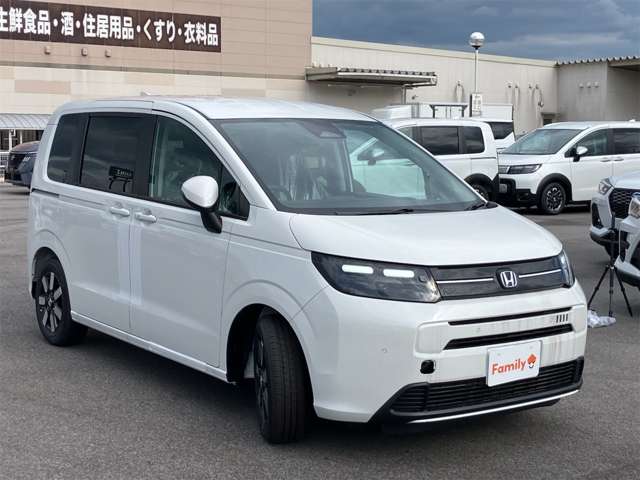 ホンダ フリード　ハイブリッド １．５ Ｅ：ＨＥＶ エアー ＥＸ R8年 (東海) 99