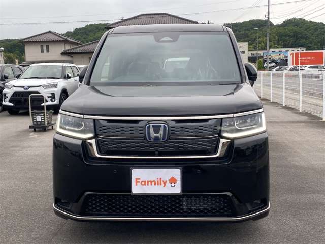ホンダ ステップワゴン　ハイブリッド ２．０ Ｅ：ＨＥＶ スパーダ R8年 (東海) 99