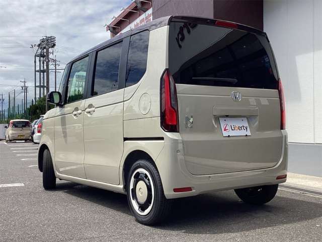 ホンダ Ｎ　ＢＯＸ ６６０ ファッションスタイル ２トーン R8年 (近畿) 99