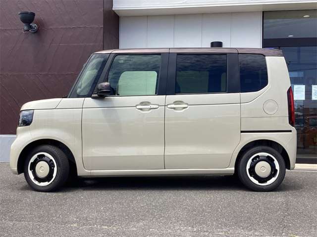 ホンダ Ｎ　ＢＯＸ ６６０ ファッションスタイル ２トーン R8年 (近畿) 99