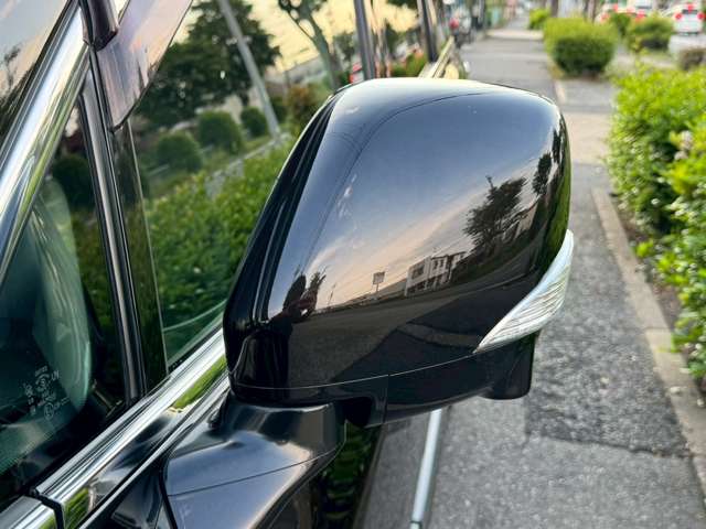 日産 エルグランド ３．５ ライダー ４ＷＤ H23年 (東海) 99