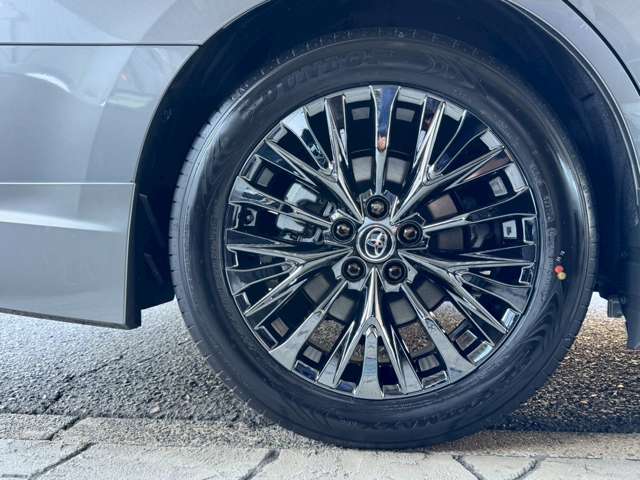 トヨタ ヴェルファイア　ハイブリッド ハイブリッド ２．５ Ｚプレミア Ｅ－ＦＯＵＲ ４ＷＤ R8年 (東海) 99