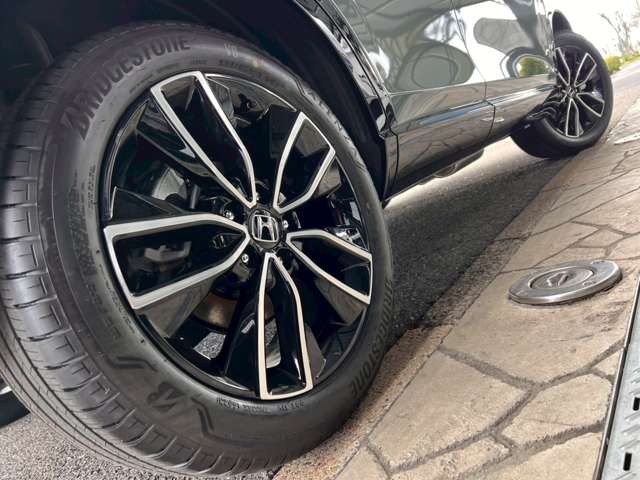 ホンダ ヴェゼル １．５ Ｅ：ＨＥＶ Ｚ プレイパッケージ R8年 (東海) 99