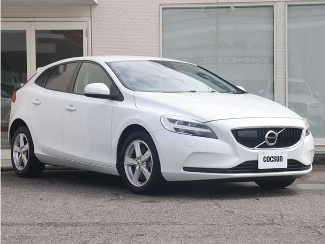 ボルボ Ｖ４０ Ｔ３　アニバーサリーエディション H29年 (東海) 99