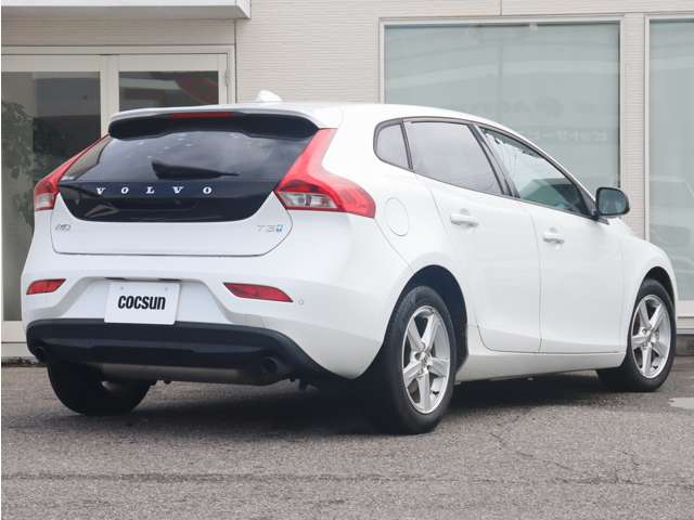 ボルボ Ｖ４０ Ｔ３　アニバーサリーエディション H29年 (東海) 99
