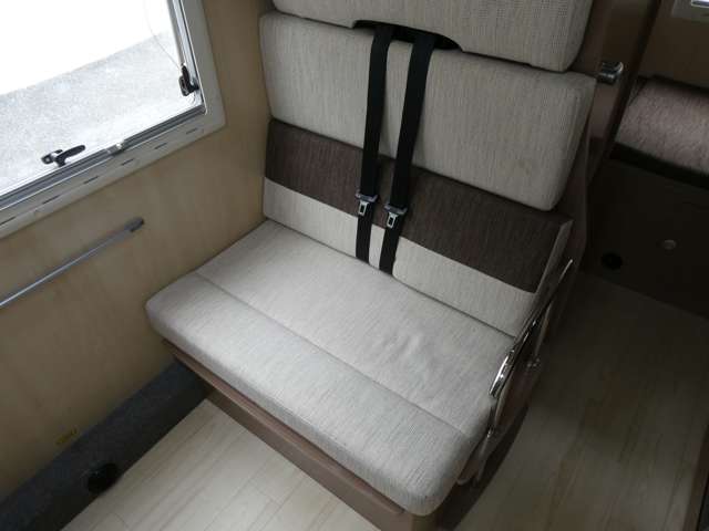 トヨタ カムロード バンテック H29年 (関東) 99