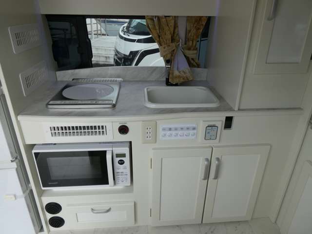 トヨタ ハイエースバン ＲＶビックフット R3年 (関東) 99