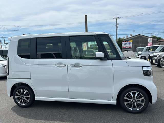 ホンダ Ｎ　ＢＯＸ カスタム ６６０ R8年 (中国) 99