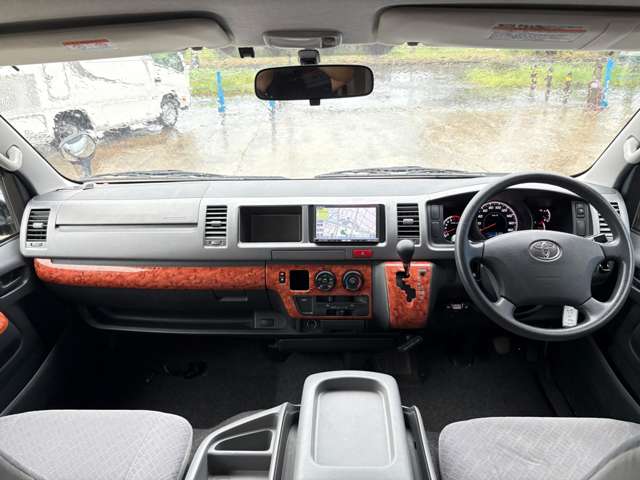 トヨタ ハイエースバン ナッツＲＶ H21年 (関東) 99