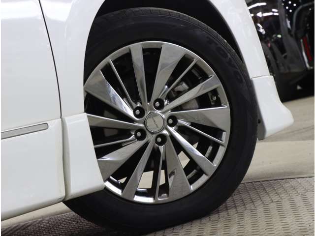 日産 エルグランド ２．５ ライダー H22年 (関東) 99