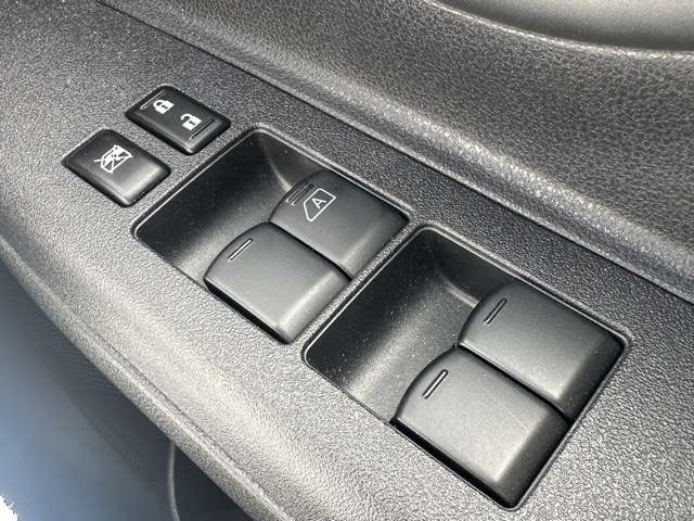 日産 マーチ １．２ Ｓ R2年 () 99