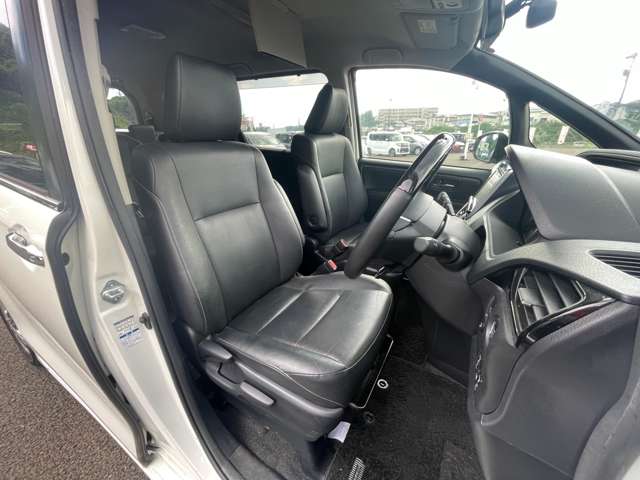 トヨタ エスクァイア ２．０ ＧＩ ４ＷＤ H27年 (東北) 99