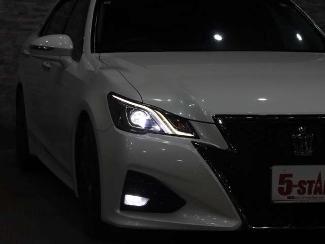 トヨタ クラウンアスリート ２．０ Ｓ－Ｔ H27年 (関東) 99