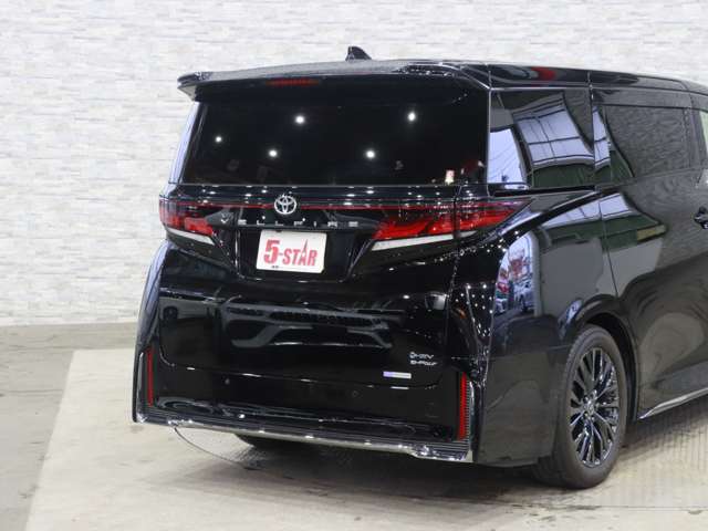 トヨタ ヴェルファイア　ハイブリッド ハイブリッド ２．５ Ｚプレミア Ｅ－ＦＯＵＲ ４ＷＤ R5年 (関東) 99