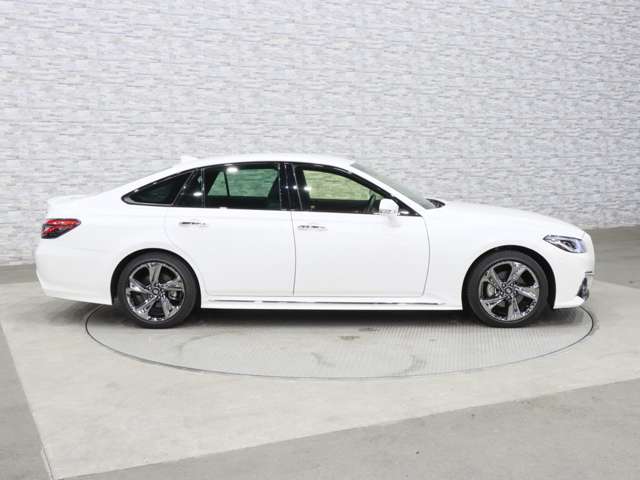 トヨタ クラウン ２．０ ＲＳ アドバンス R1年 (関東) 99