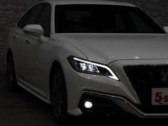 トヨタ クラウン ２．０ ＲＳ アドバンス R1年 (関東) 99
