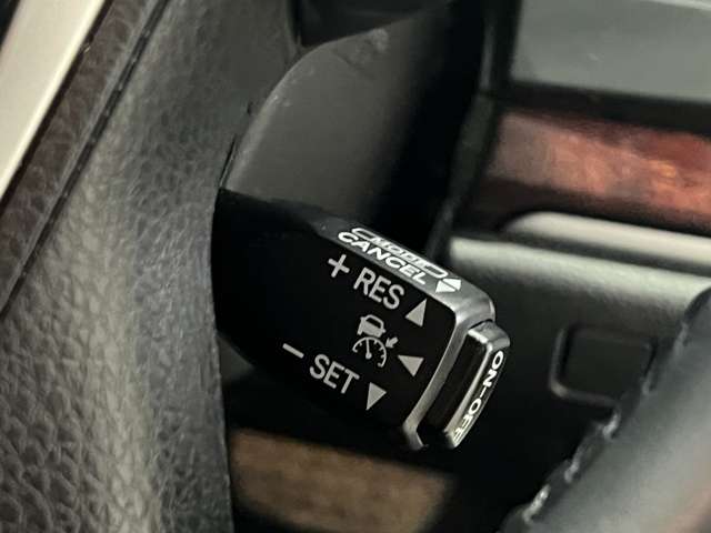 トヨタ クラウンマジェスタ　ハイブリッド ３．５ Ｆバージョン H26年 (関東) 99