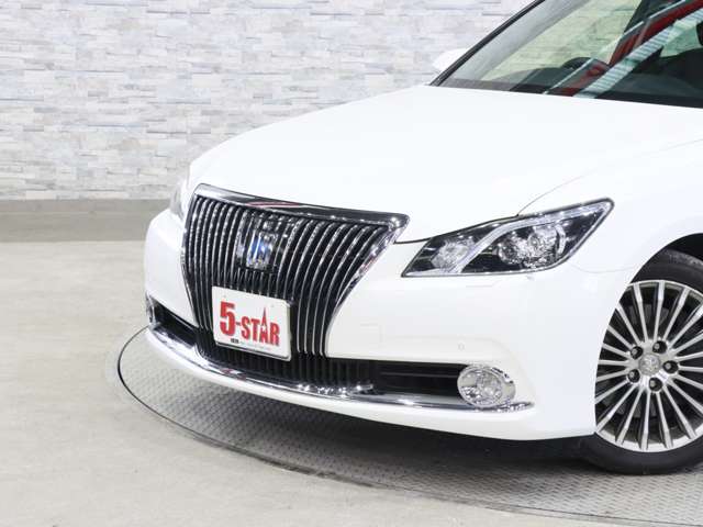 トヨタ クラウンマジェスタ　ハイブリッド ３．５ Ｆバージョン H26年 (関東) 99
