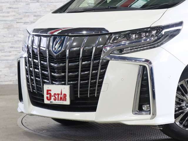 トヨタ アルファード　ハイブリッド ハイブリッド ２．５ エグゼクティブ ラウンジ Ｓ Ｅ－ＦＯＵＲ ４ＷＤ R4年 (関東) 99