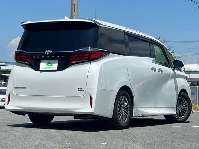 トヨタ アルファード　ハイブリッド ハイブリッド ２．５ エグゼクティブ ラウンジ Ｅ－ＦＯＵＲ ４ＷＤ R5年 (関東) 99