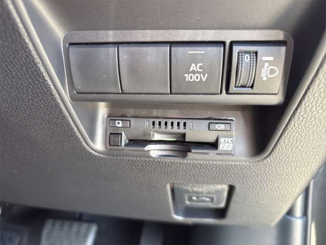 トヨタ アクア １．５ Ｚ R3年 (近畿) 99