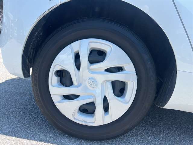 トヨタ アクア １．５ Ｇ R5年 (近畿) 99