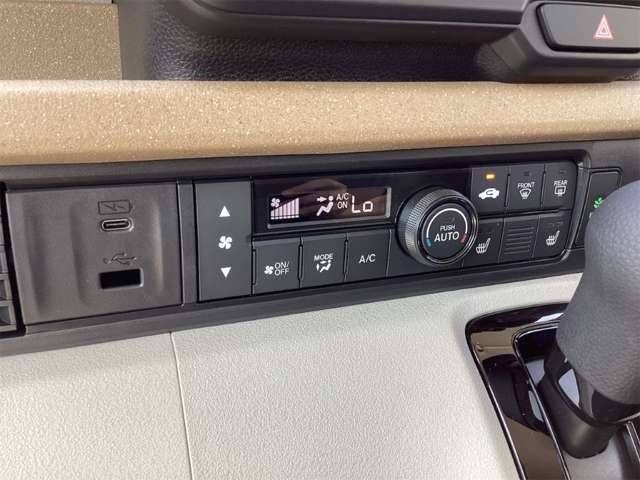 ホンダ Ｎ　ＢＯＸ ６６０ R8年 (近畿) 99