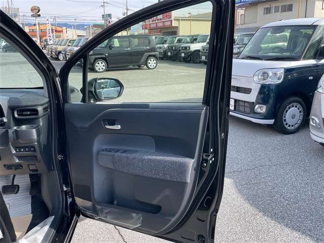 トヨタ シエンタ １．５ Ｚ R7年 (近畿) 99