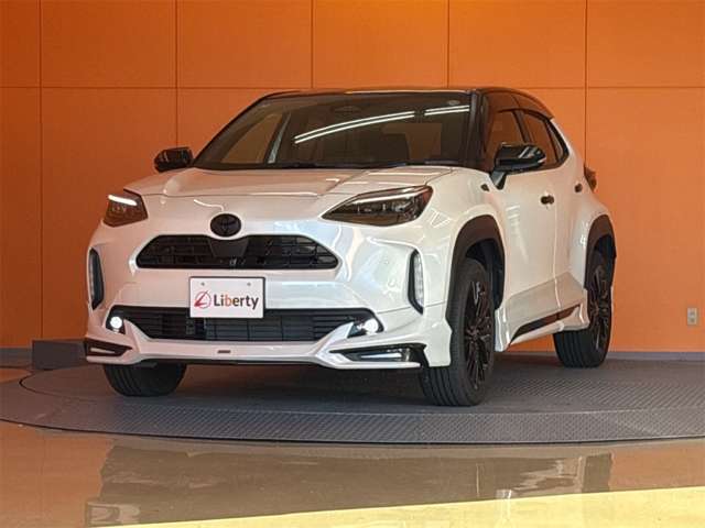 トヨタ ヤリスクロス １．５ Ｚ ウルバーノ R7年 (近畿) 99