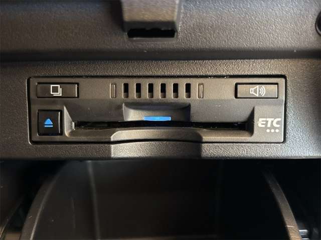 トヨタ アルファード ２．５ Ｓ タイプゴールドＩＩ R4年 (近畿) 99