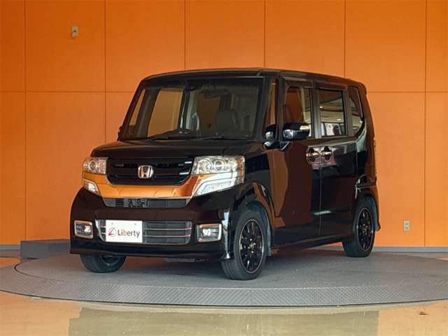 ホンダ Ｎ　ＢＯＸ ６６０ カスタムＧ ＳＳパッケージ ブラックスタイル H29年 (近畿) 99