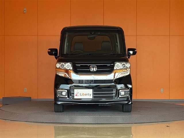 ホンダ Ｎ　ＢＯＸ ６６０ カスタムＧ ＳＳパッケージ ブラックスタイル H29年 (近畿) 99