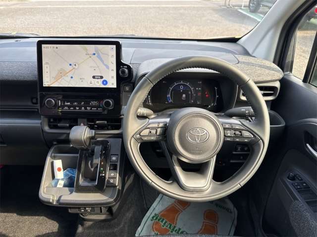 トヨタ シエンタ １．５ Ｚ R8年 (近畿) 99