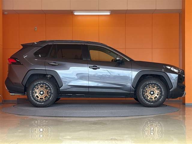 トヨタ ＲＡＶ４ ２．０ アドベンチャー ４ＷＤ R5年 (近畿) 99